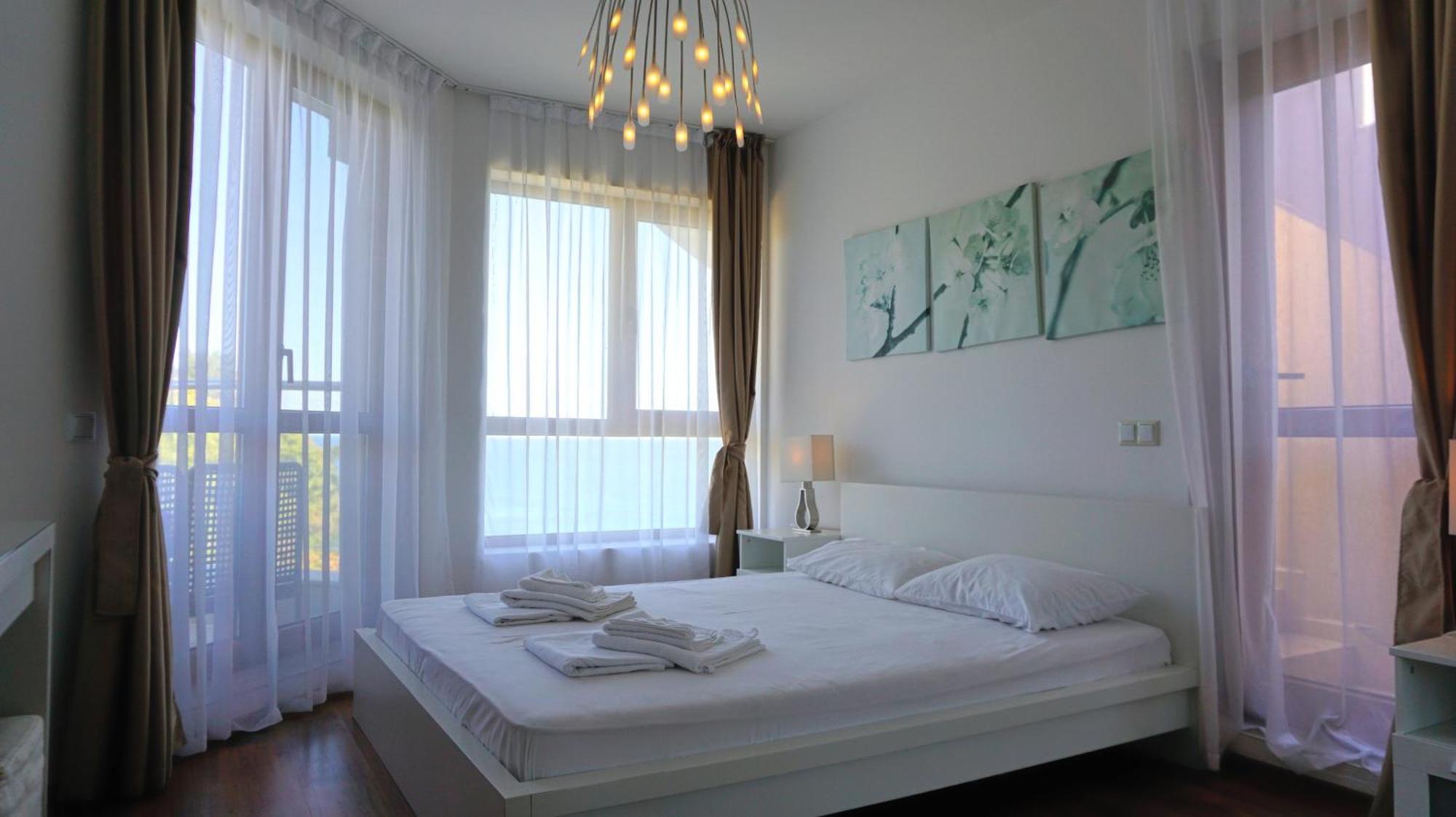 Апартаменти Бяла Клиф На Плажа - Apartments Byala Cliff First Line エクステリア 写真
