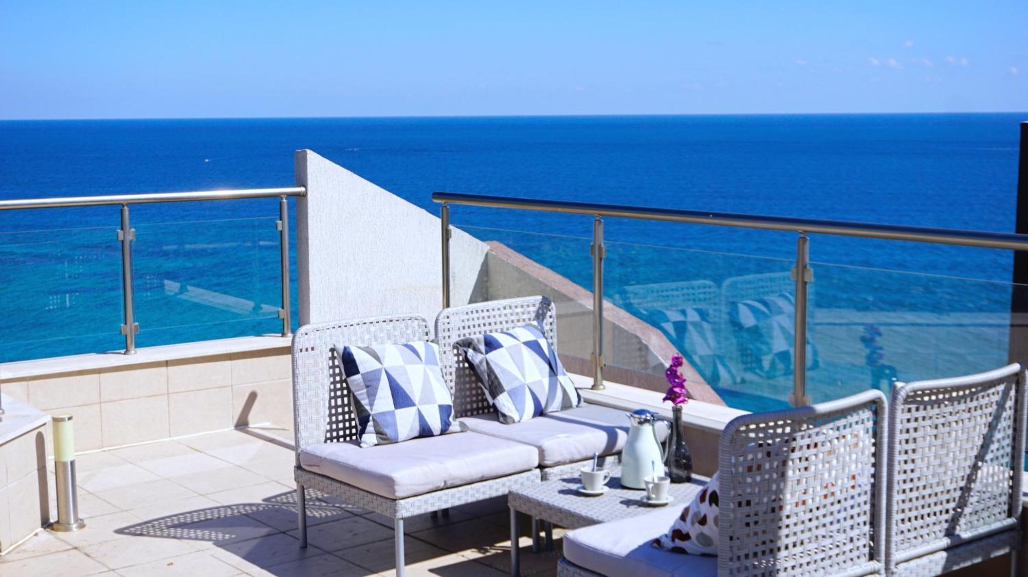 Апартаменти Бяла Клиф На Плажа - Apartments Byala Cliff First Line エクステリア 写真