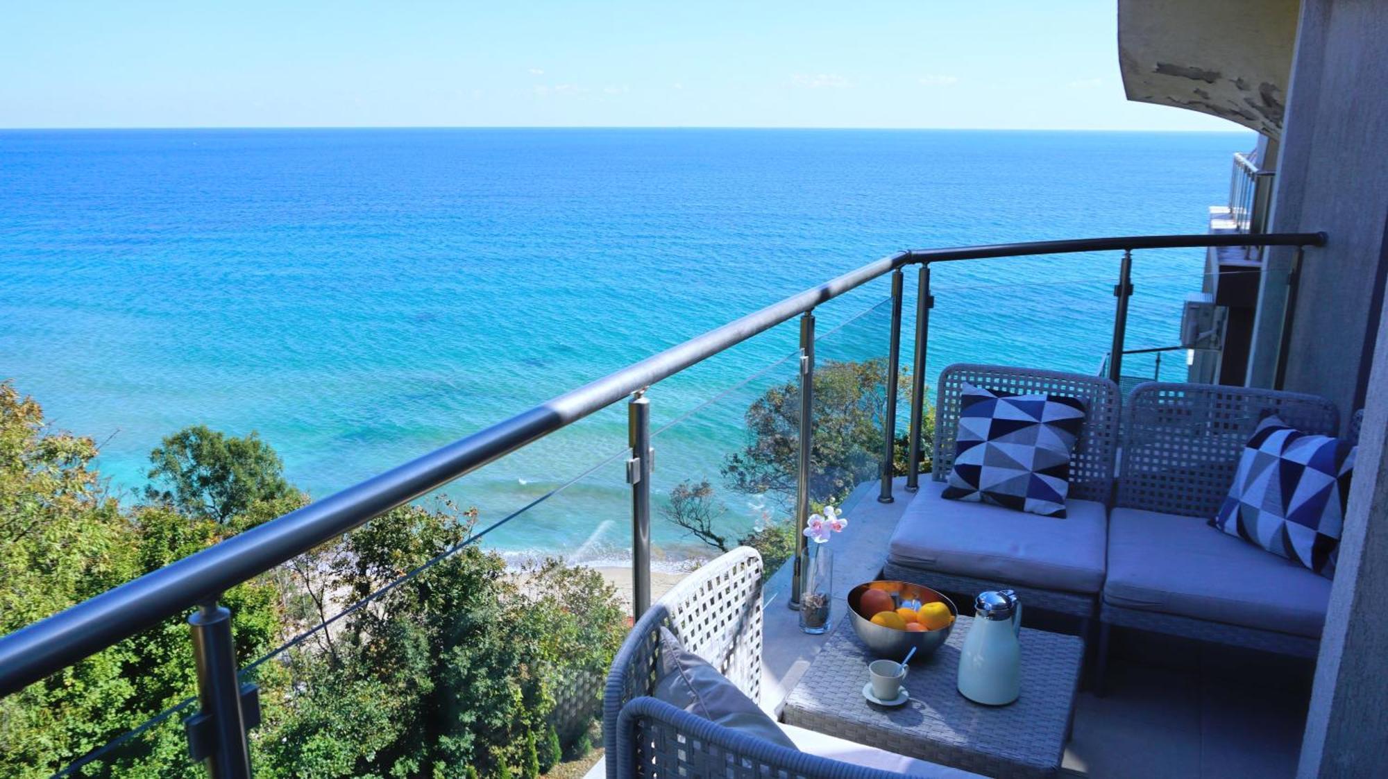 Апартаменти Бяла Клиф На Плажа - Apartments Byala Cliff First Line エクステリア 写真