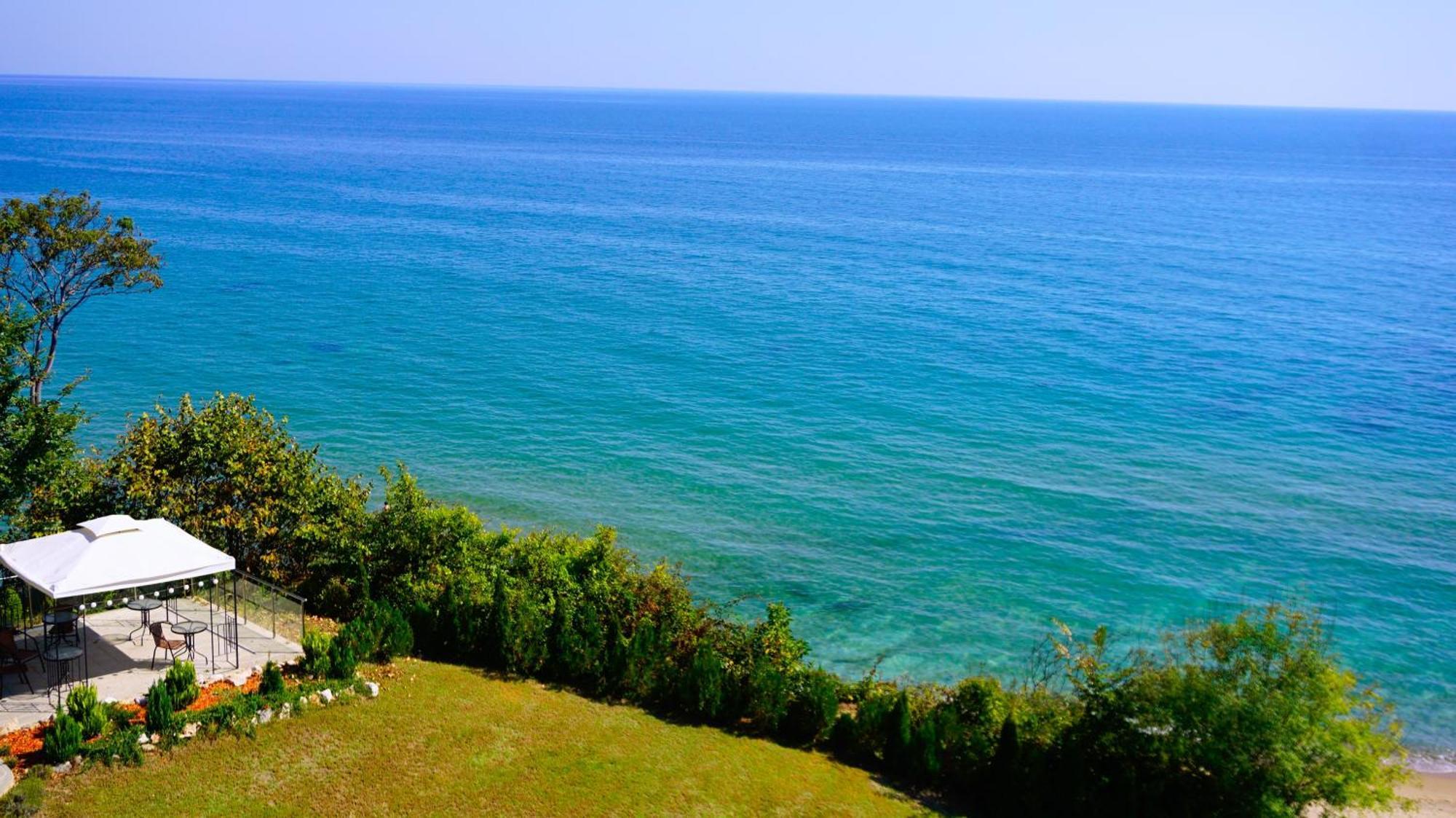 Апартаменти Бяла Клиф На Плажа - Apartments Byala Cliff First Line エクステリア 写真