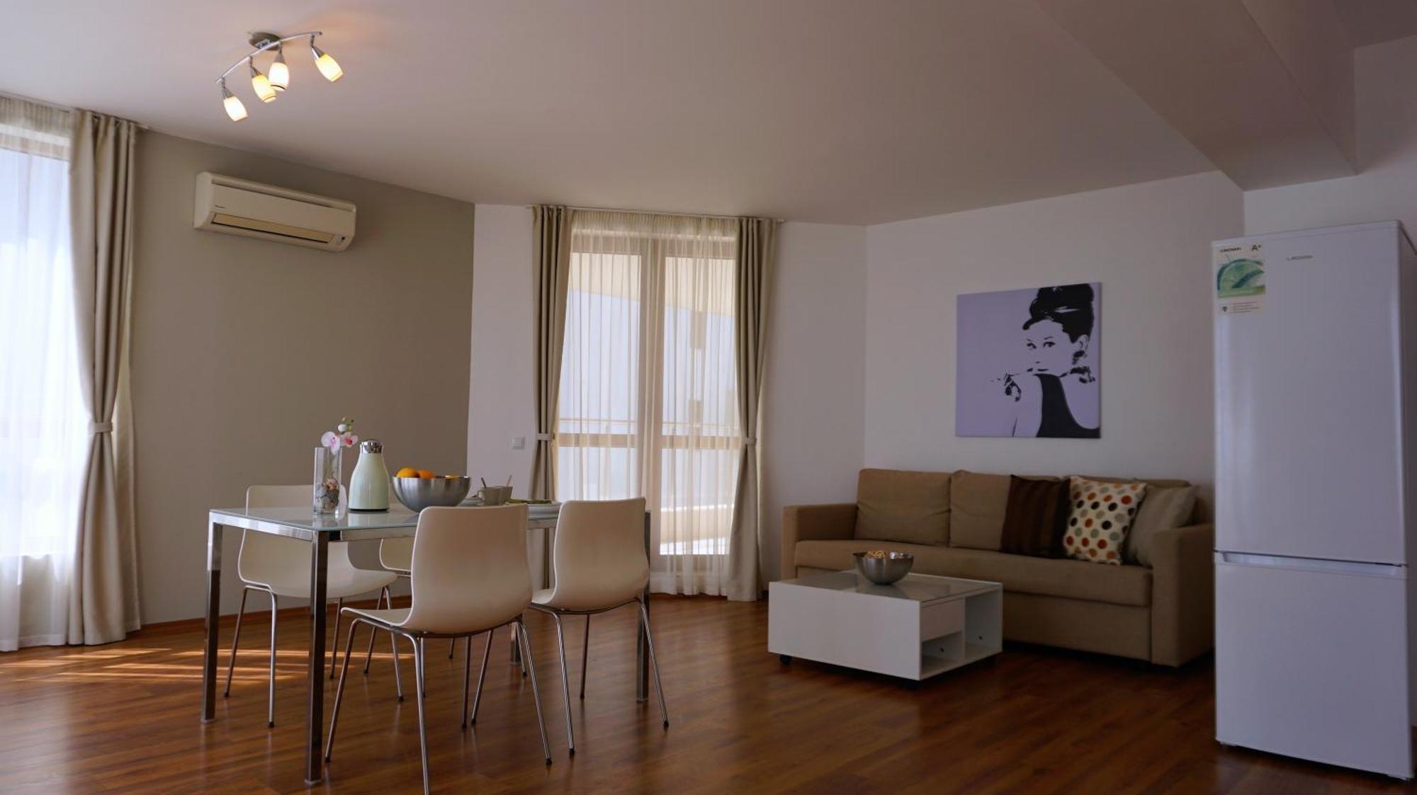 Апартаменти Бяла Клиф На Плажа - Apartments Byala Cliff First Line エクステリア 写真