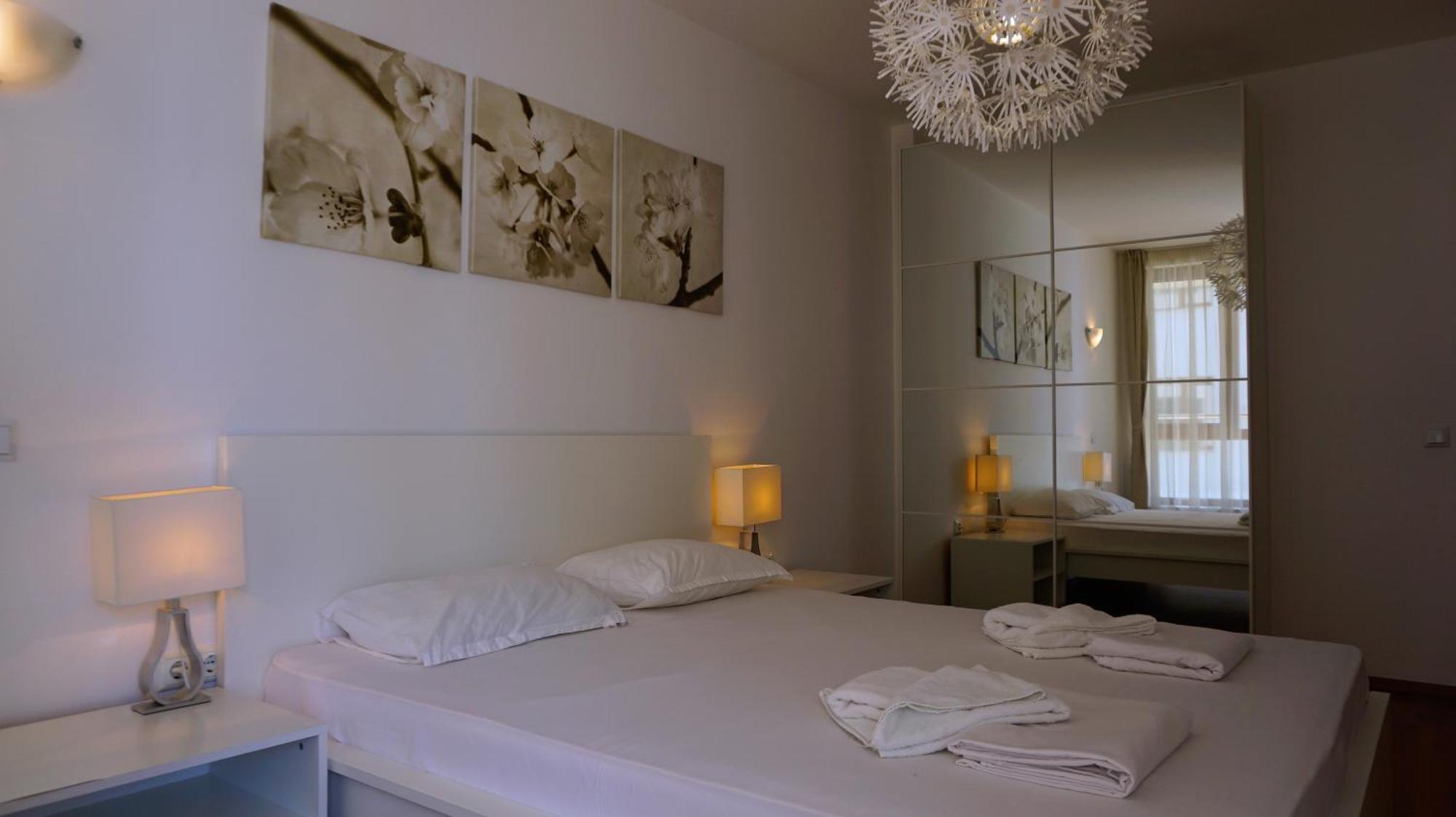 Апартаменти Бяла Клиф На Плажа - Apartments Byala Cliff First Line エクステリア 写真