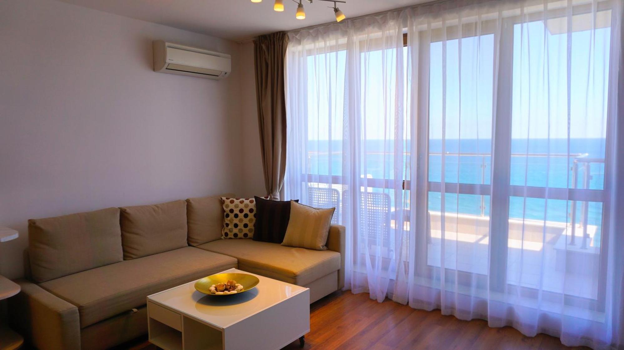 Апартаменти Бяла Клиф На Плажа - Apartments Byala Cliff First Line エクステリア 写真