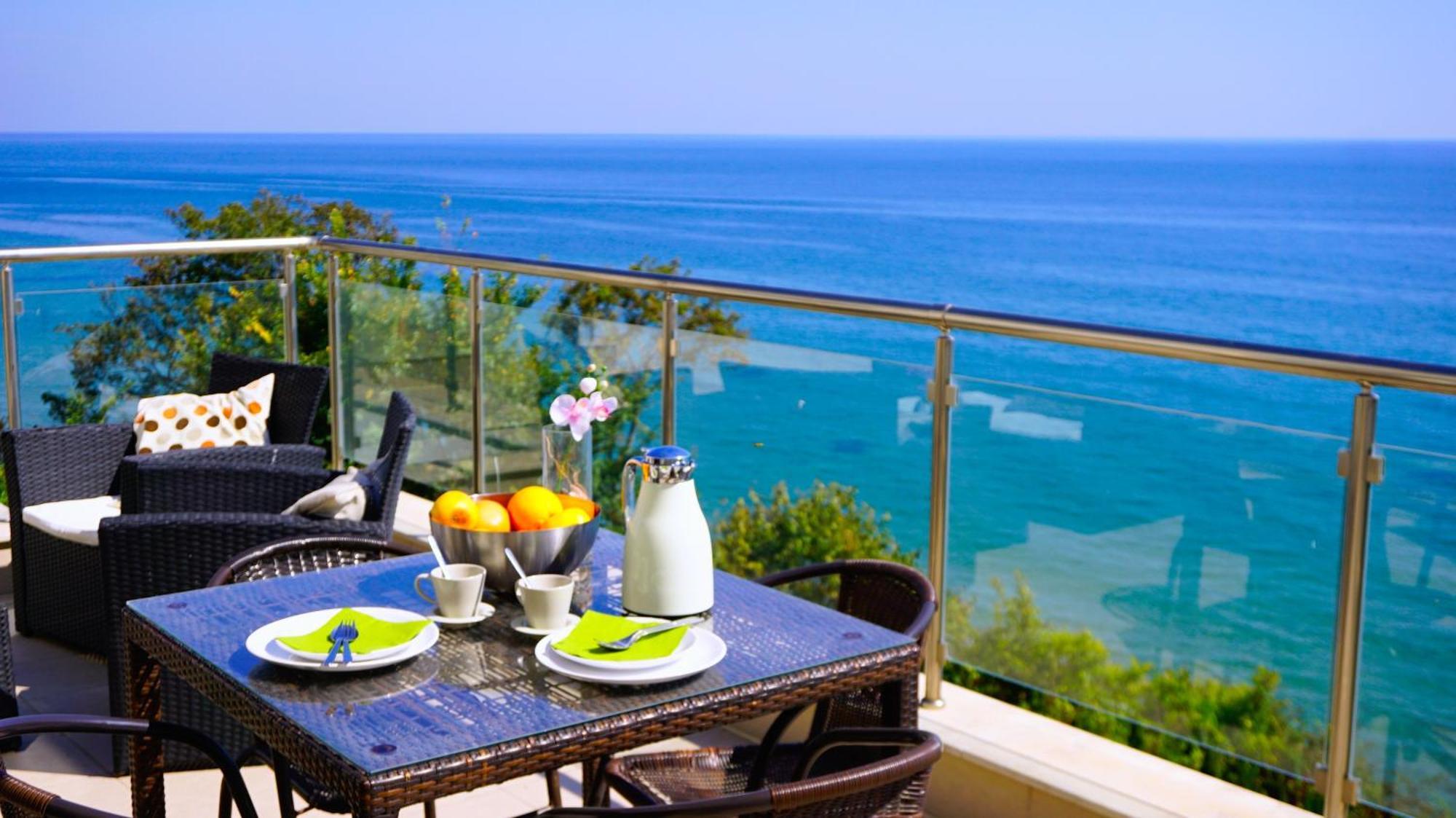 Апартаменти Бяла Клиф На Плажа - Apartments Byala Cliff First Line エクステリア 写真